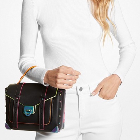 MICHAEL KORS
Manhattan Medium Contrast-Trim Leather Satchel
35H1TNCS8L
Black - Picture 2 of 16